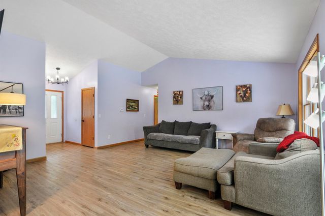 8150 Carriage Lane, Morton Twp, MI 49346
