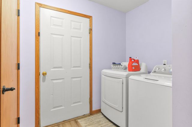 8150 Carriage Lane, Morton Twp, MI 49346