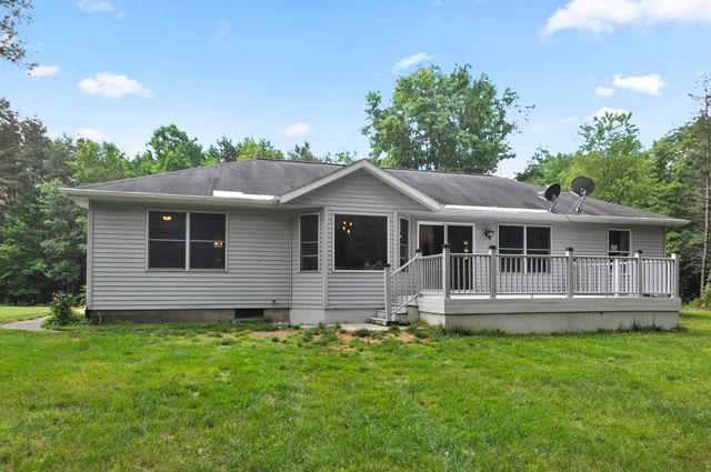 8150 Carriage Lane, Morton Twp, MI 49346