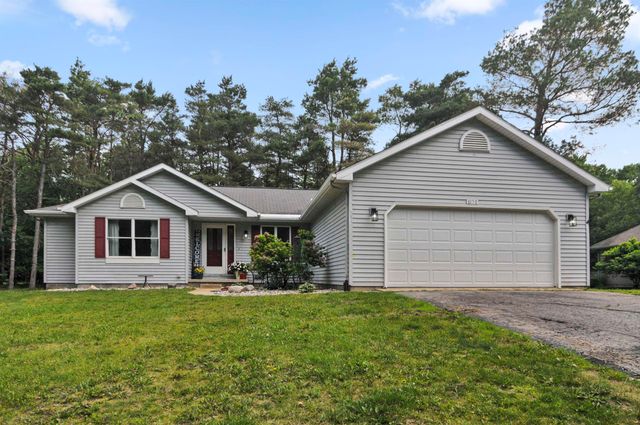 8150 Carriage Lane, Morton Twp, MI 49346