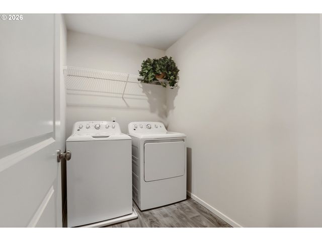 884 N 18TH Ave, Cornelius, OR 97113