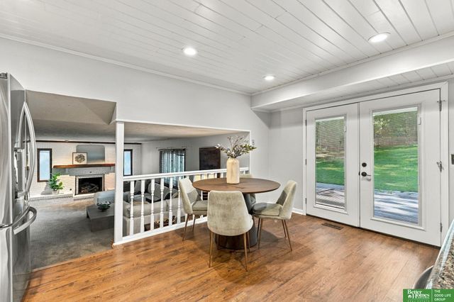 910 Wolf Lane, Bellevue, NE 68005