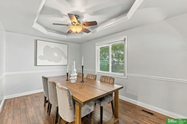 910 Wolf Lane, Bellevue, NE 68005