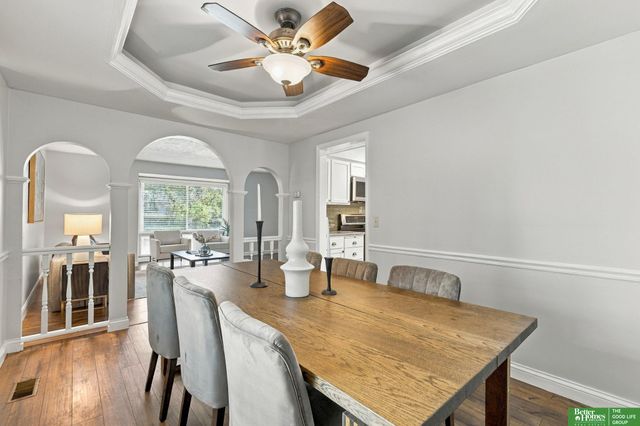 910 Wolf Lane, Bellevue, NE 68005