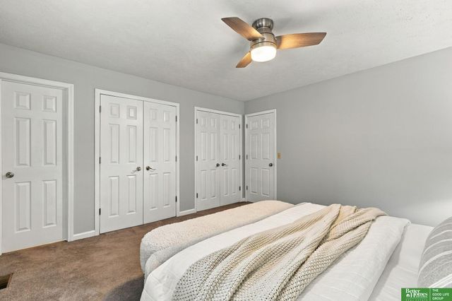 910 Wolf Lane, Bellevue, NE 68005
