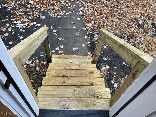 1101 West Avenue, Elyria, OH 44035