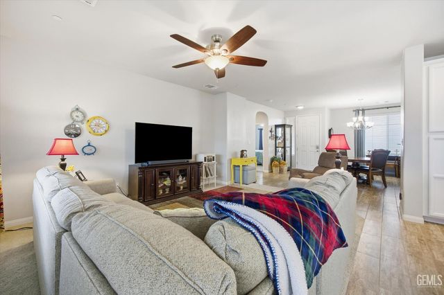 9111 Ribston Ave, Bakersfield, CA 93312