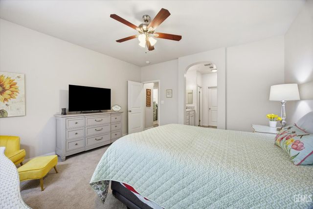 9111 Ribston Ave, Bakersfield, CA 93312