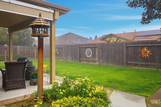 9111 Ribston Ave, Bakersfield, CA 93312