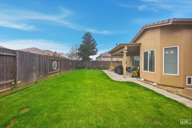 9111 Ribston Ave, Bakersfield, CA 93312