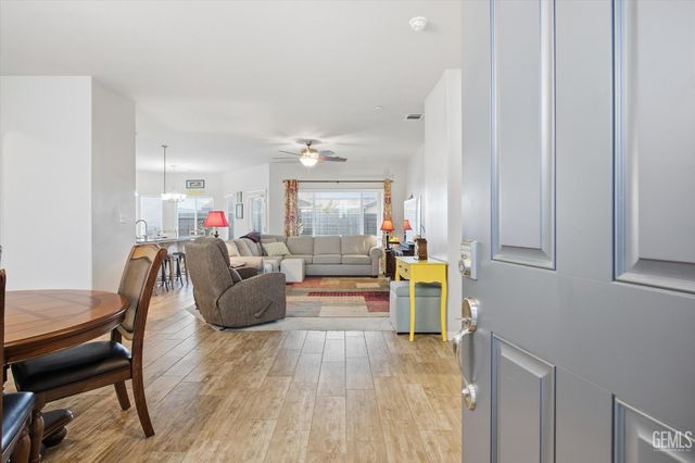 9111 Ribston Ave, Bakersfield, CA 93312