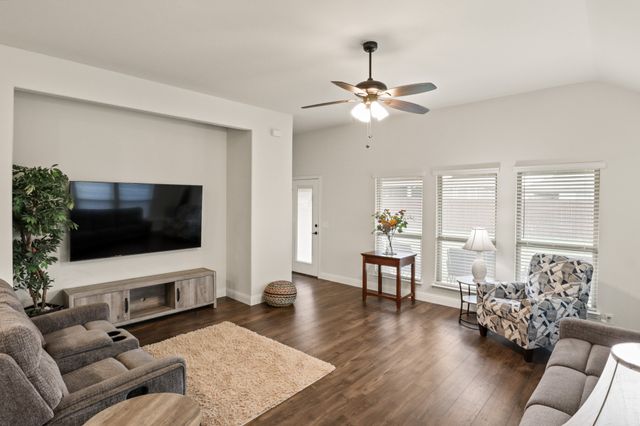 3104 Kirby Lane, Forney, TX 75126