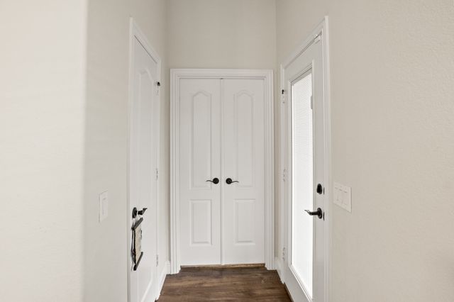 3104 Kirby Lane, Forney, TX 75126