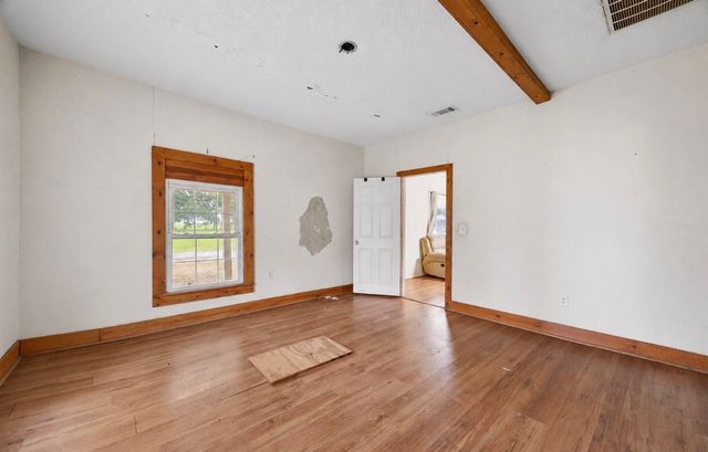 502 S Elm Street, Celeste, TX 75423