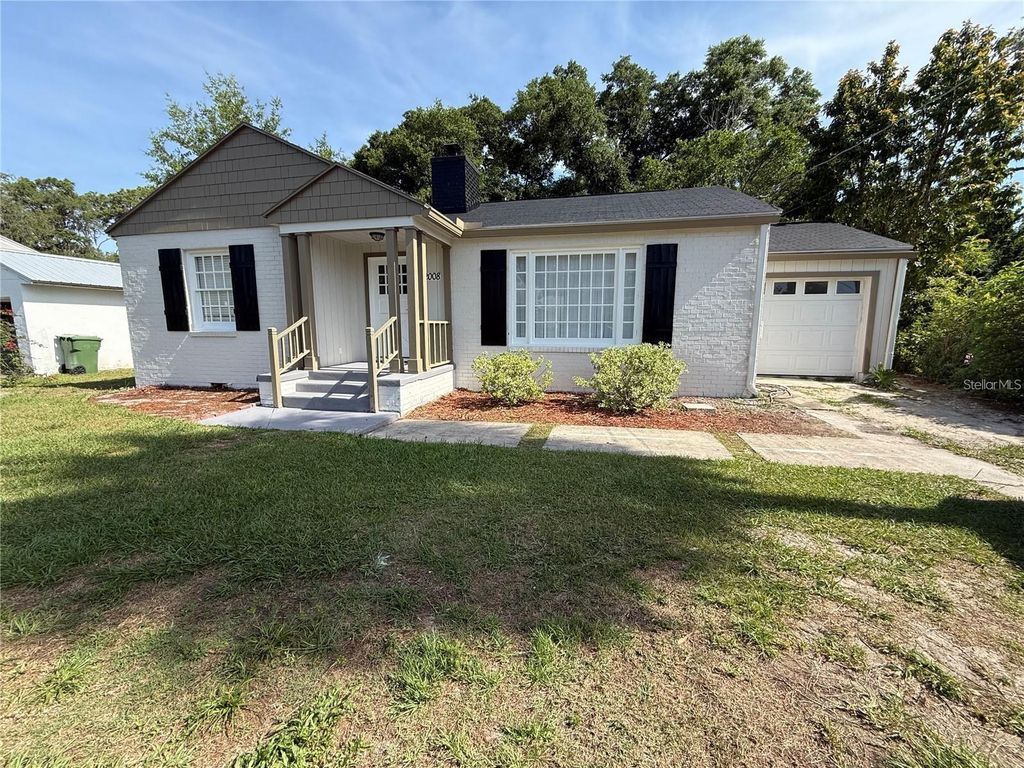 2008 CARR STREET, Palatka, FL 32177