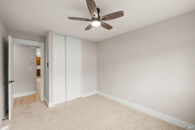 172 Salinas Dr, Vacaville, CA 95688