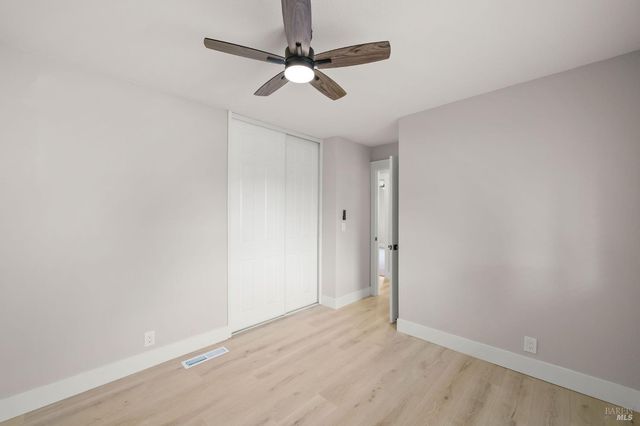 172 Salinas Dr, Vacaville, CA 95688