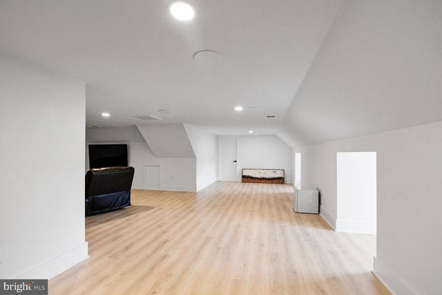 12831 STONEY CREEK RD, Potomac, MD 20854