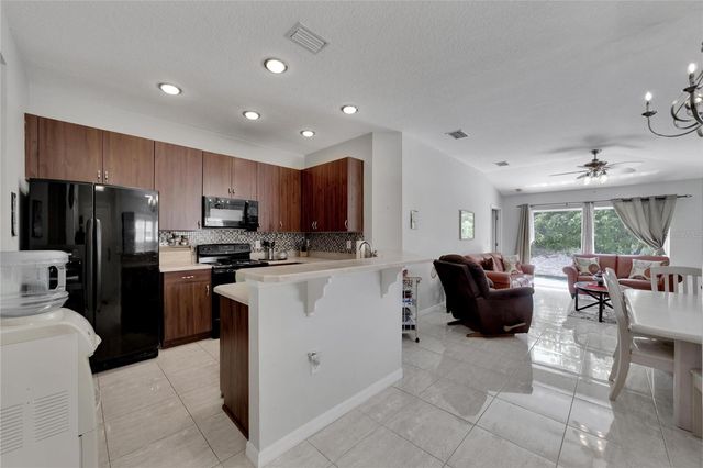 8524 CORINTHIAN WAY, New Port Richey, FL 34654