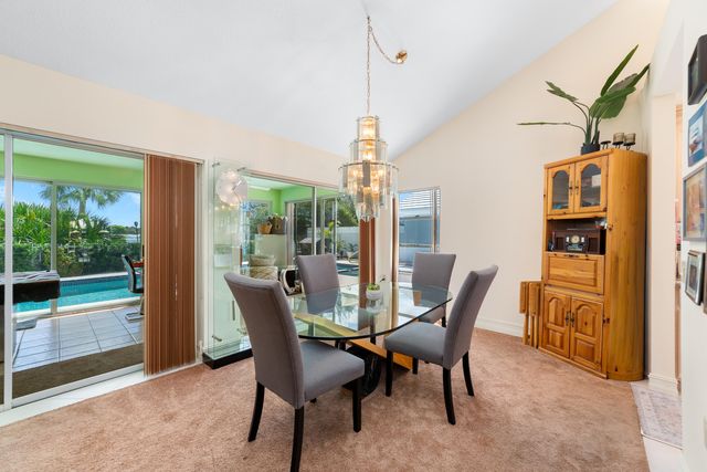 2370 Saratoga Bay Drive, West Palm Beach, FL 33409