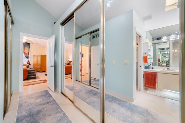 2370 Saratoga Bay Drive, West Palm Beach, FL 33409