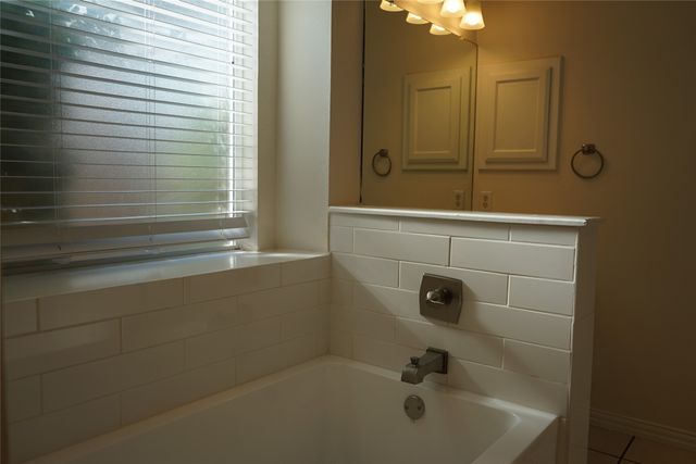 2313 Perkins Place, Arlington, TX 76016