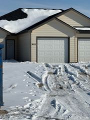 3005 Paradise Ln, Salina, KS 67401