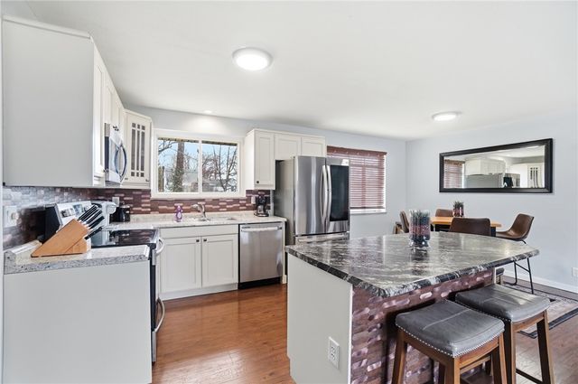 1692 Shady Lane, Beavercreek, OH 45432