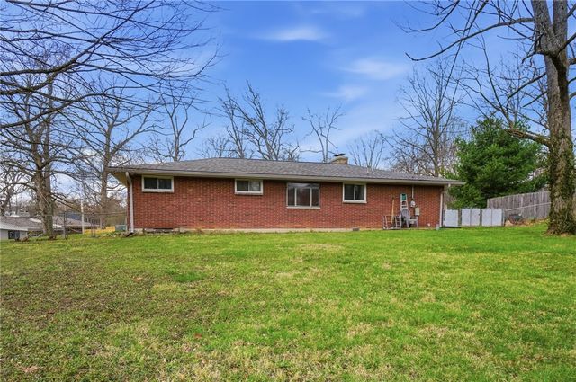 1692 Shady Lane, Beavercreek, OH 45432