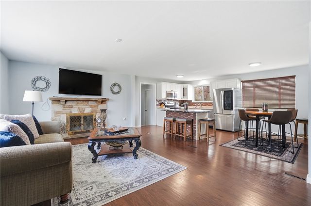 1692 Shady Lane, Beavercreek, OH 45432