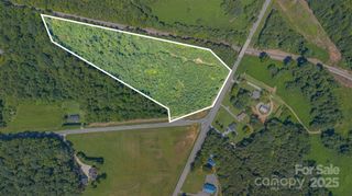 000 Slanting Bridge Road, Sherrills Ford, NC 28673