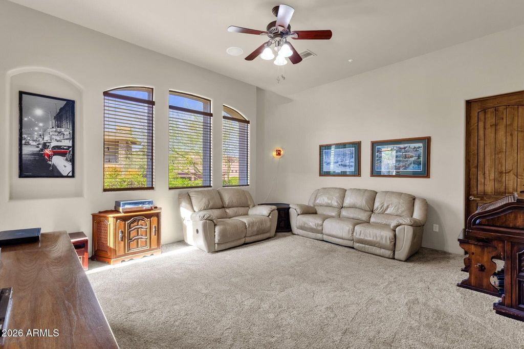 Image 29 of property listing at 15105 E CAMELVIEW Drive, Fountain Hills, AZ 85268