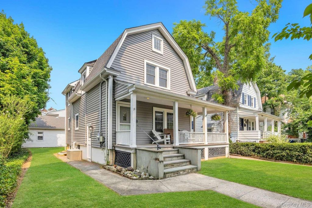 14 Jefferson Street, Port Washington, NY 11050