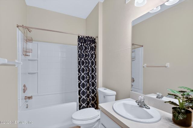 13364 BEACH Boulevard 805, Jacksonville, FL 32224