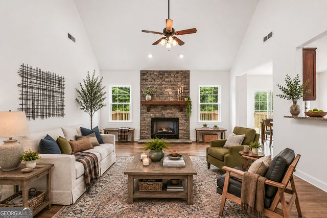 335 Northwoods Drive, Mount Airy, GA 30563