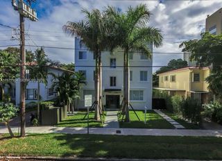 333 SW 30th Rd 1, Miami, FL 33129