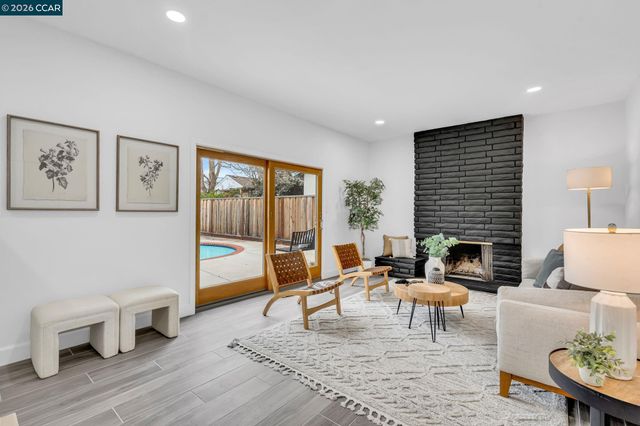 1548 Dianda Dr, Concord, CA 94521