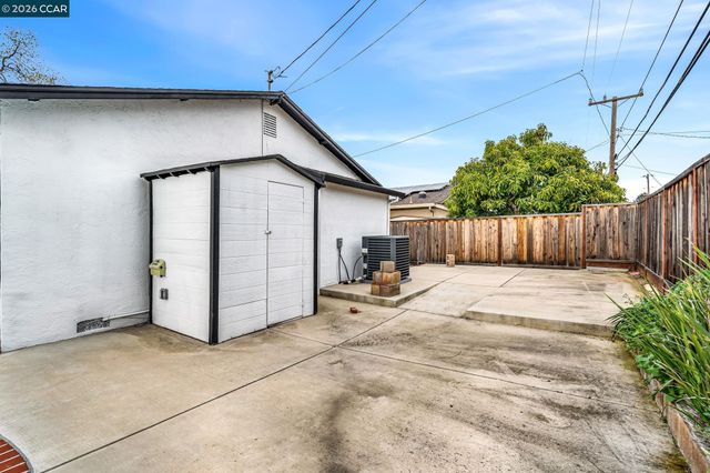 1548 Dianda Dr, Concord, CA 94521