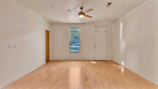 306 BEL VEDERE Lane NE, Albuquerque, NM 87102