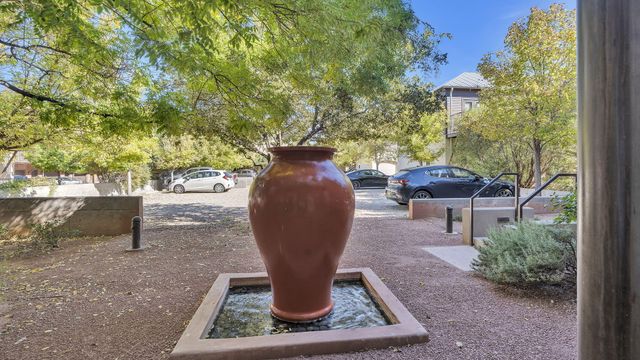 306 BEL VEDERE Lane NE, Albuquerque, NM 87102