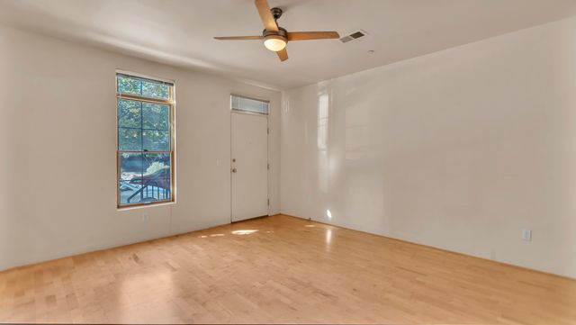 306 BEL VEDERE Lane NE, Albuquerque, NM 87102