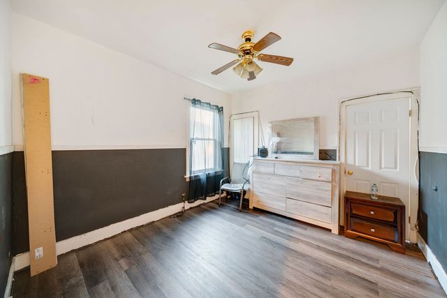 14446 DES PLAINES Street, Harvey, IL 60426