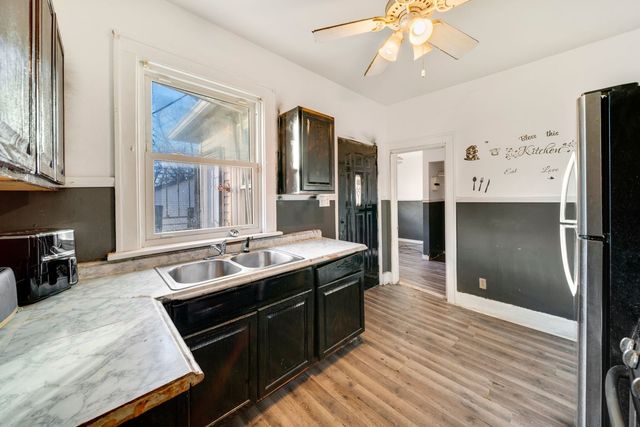 14446 DES PLAINES Street, Harvey, IL 60426