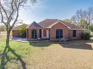 508 Tishomingo Road, Waxahachie, TX 75165