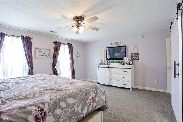 8112 Grassy Meadow Circle, Indianapolis, IN 46259