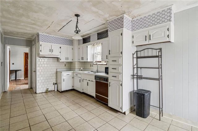 311 Lawn Street, Kansas City, MO 64124