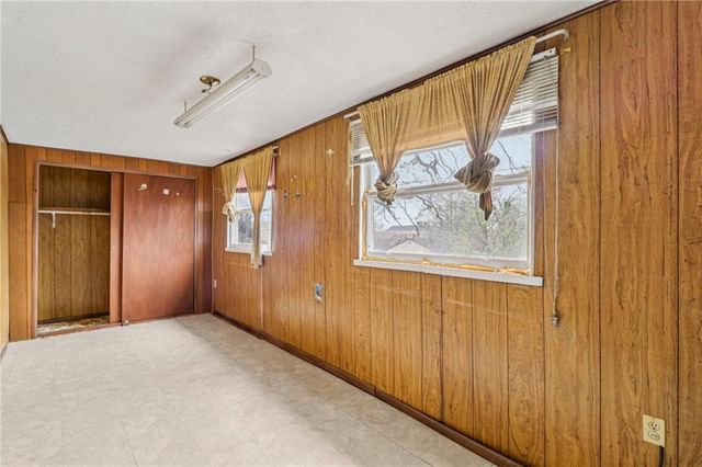 311 Lawn Street, Kansas City, MO 64124