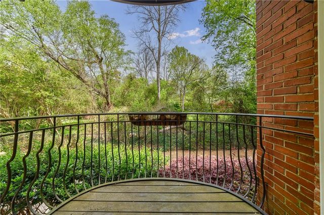 115 Peachtree Memorial NW Drive C1, Atlanta, GA 30309