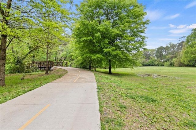 115 Peachtree Memorial NW Drive C1, Atlanta, GA 30309