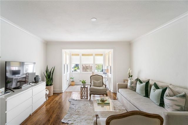 115 Peachtree Memorial NW Drive C1, Atlanta, GA 30309